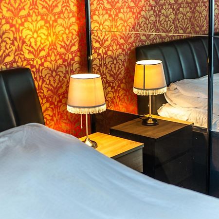 Large Luxury Apartment เวียลิชกา ภายนอก รูปภาพ